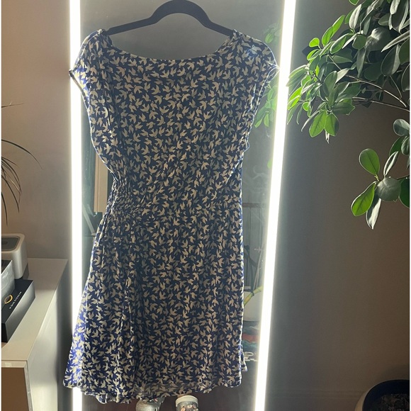 Leifnotes Gull Print Blue & White Viscose Dress Size Medium - Picture 6 of 6